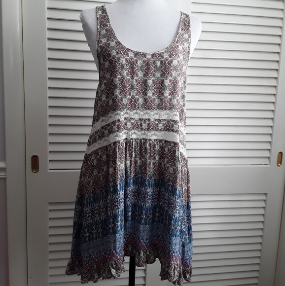 Cecico Dresses & Skirts - Cecico Sleeveless Dress or Tunic Ruffle Hem sz M